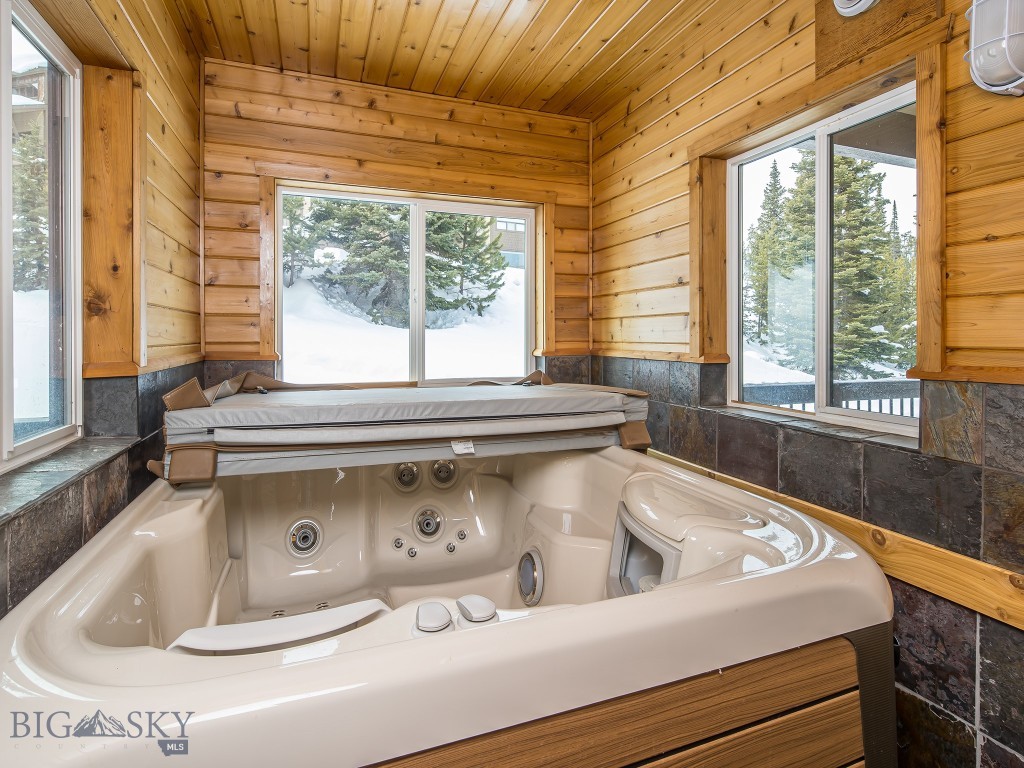 105 Beaverhead Drive 201 Property Photo 34