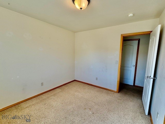 82 E Magnolia Property Photo 16