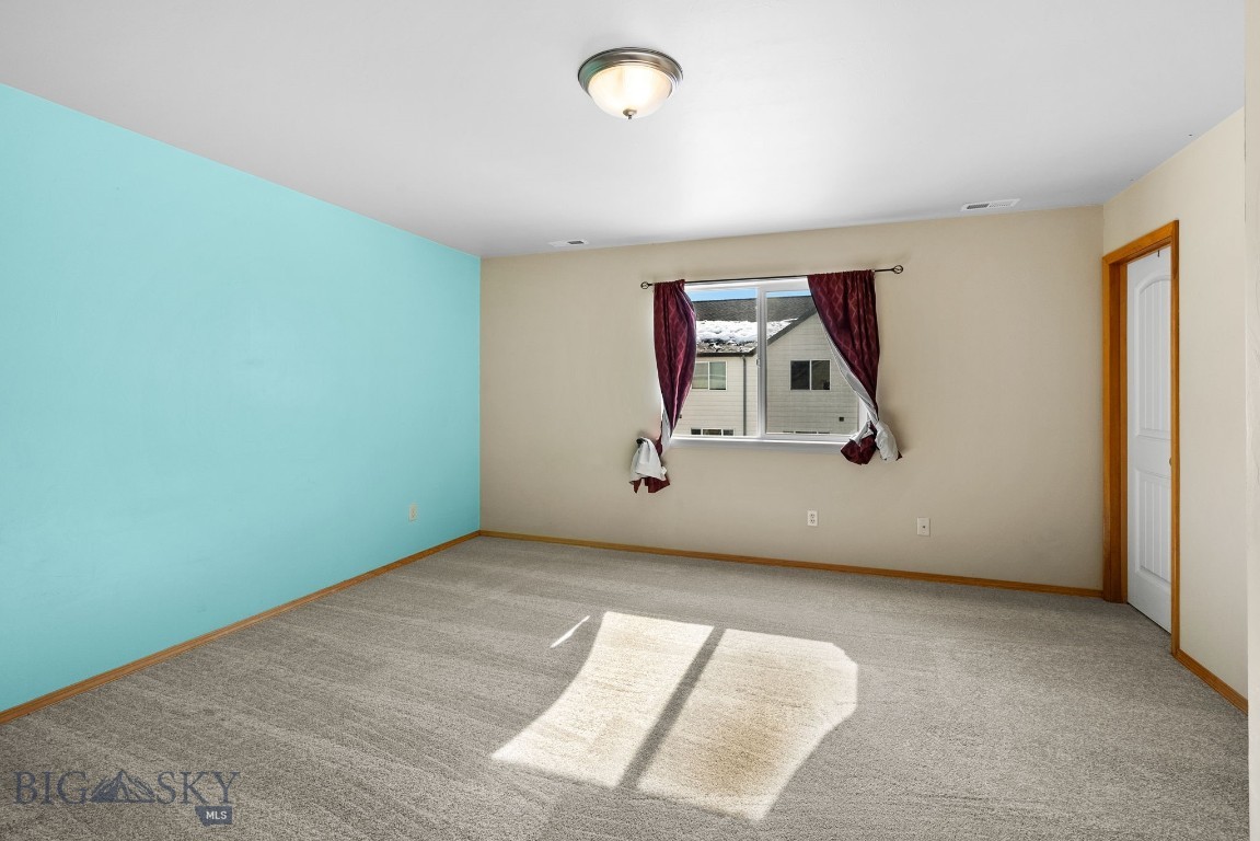 872 N River Rock Property Photo 16