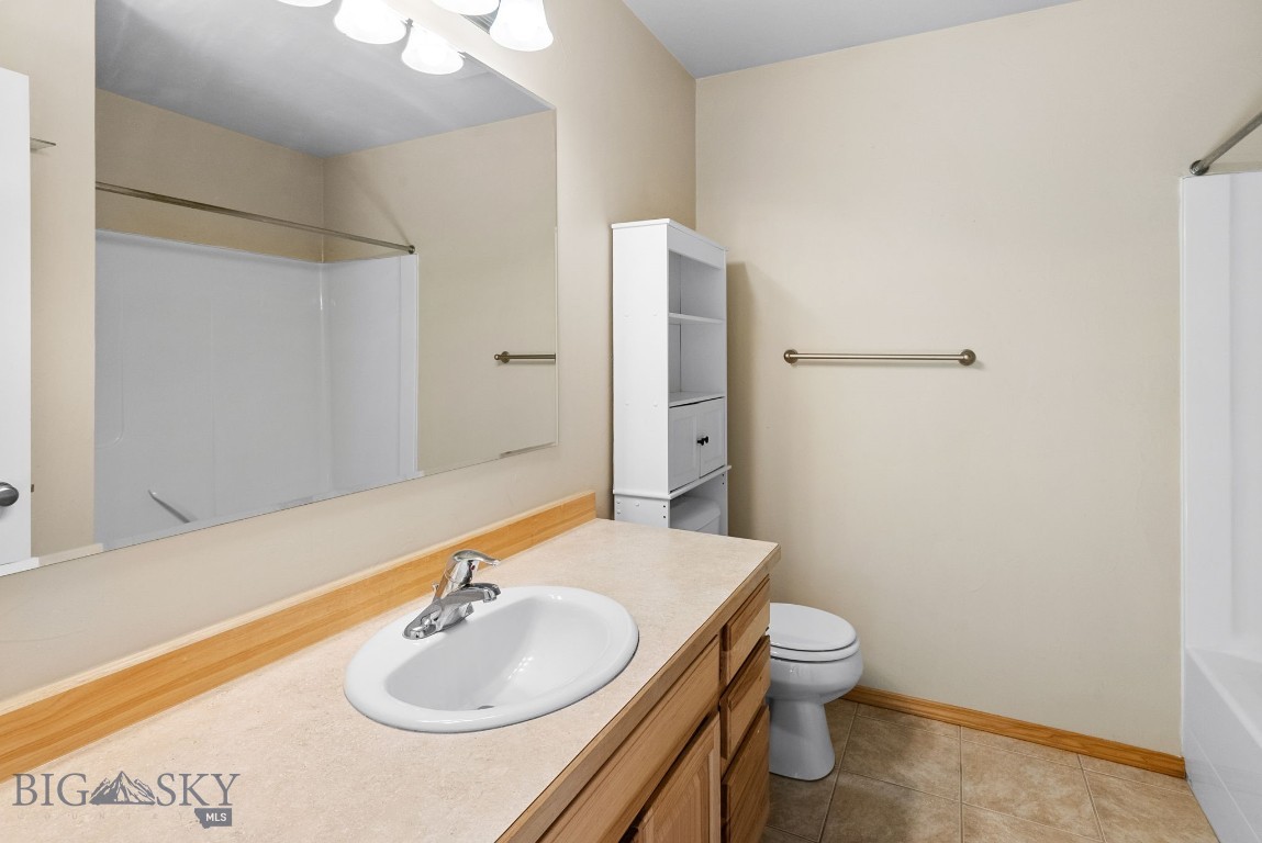 872 N River Rock Property Photo 19
