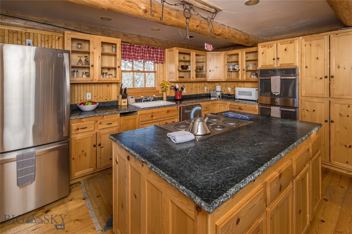 49824 Gallatin Road Property Photo 10
