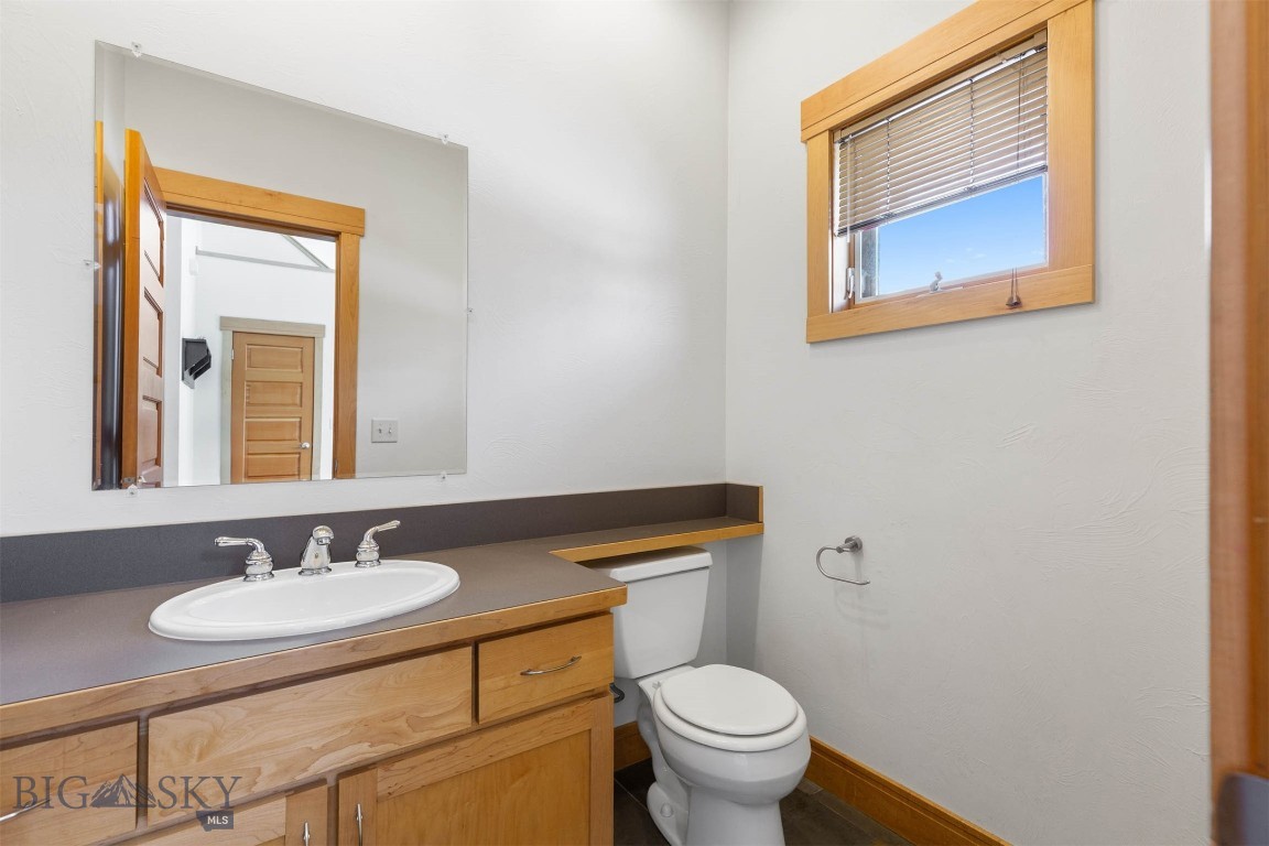 1281 Stoneridge Drive A, B, C, D Property Photo 39