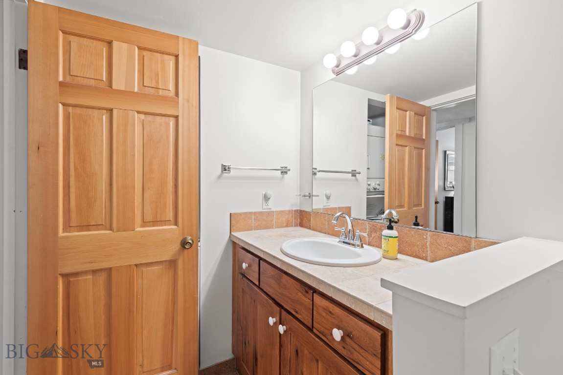 2225 Black Otter Road 13 Property Photo 38