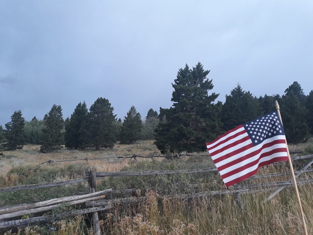 Parcel 25 Buffalo Lance Ranch