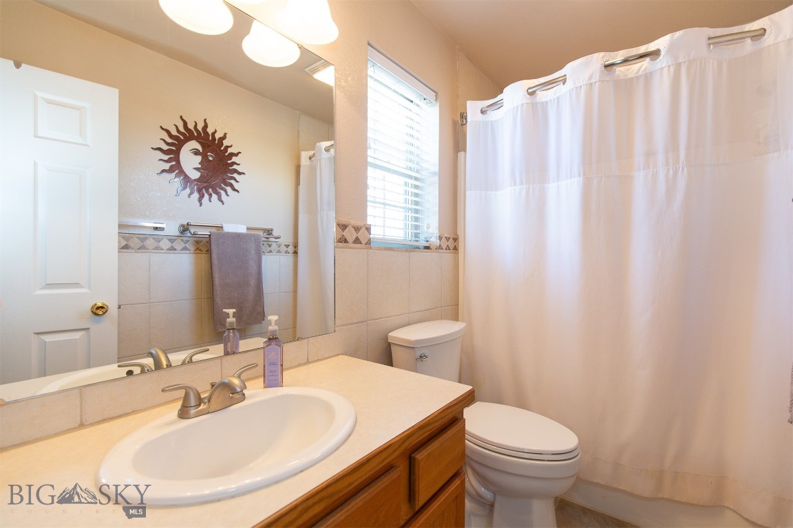 10 Pebble Brook Lane Property Photo 14