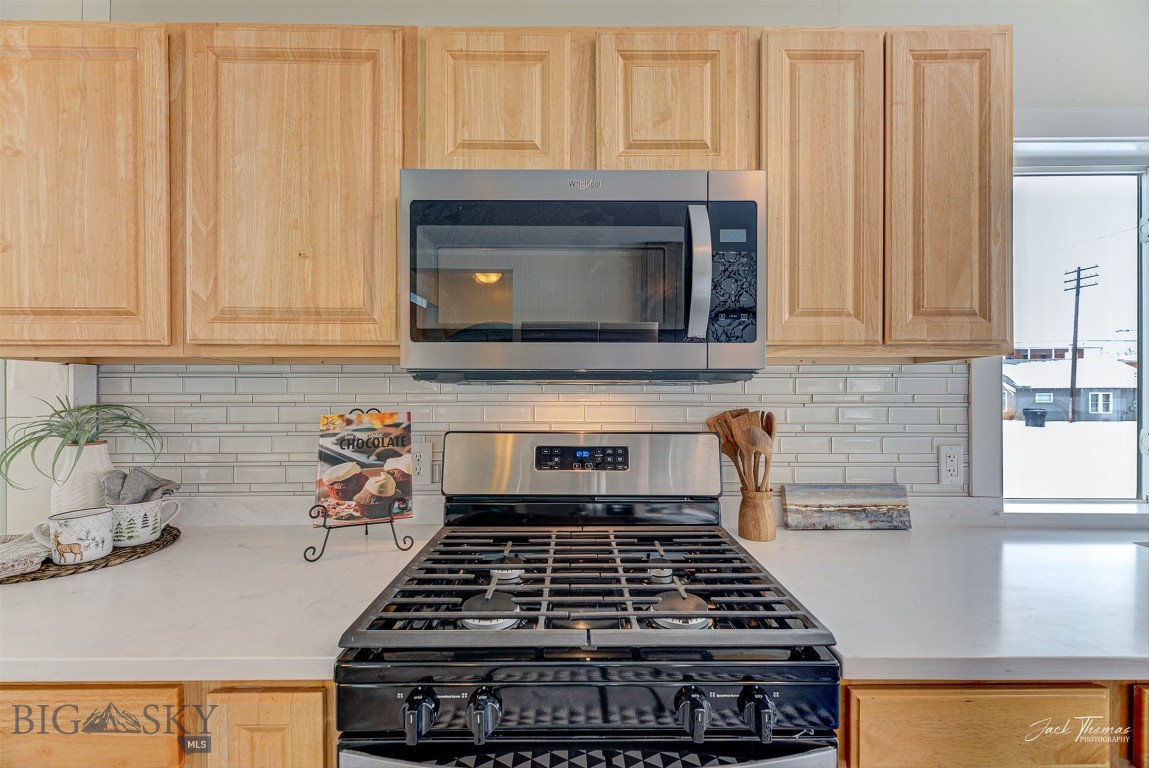 700 4th Property Photo 13