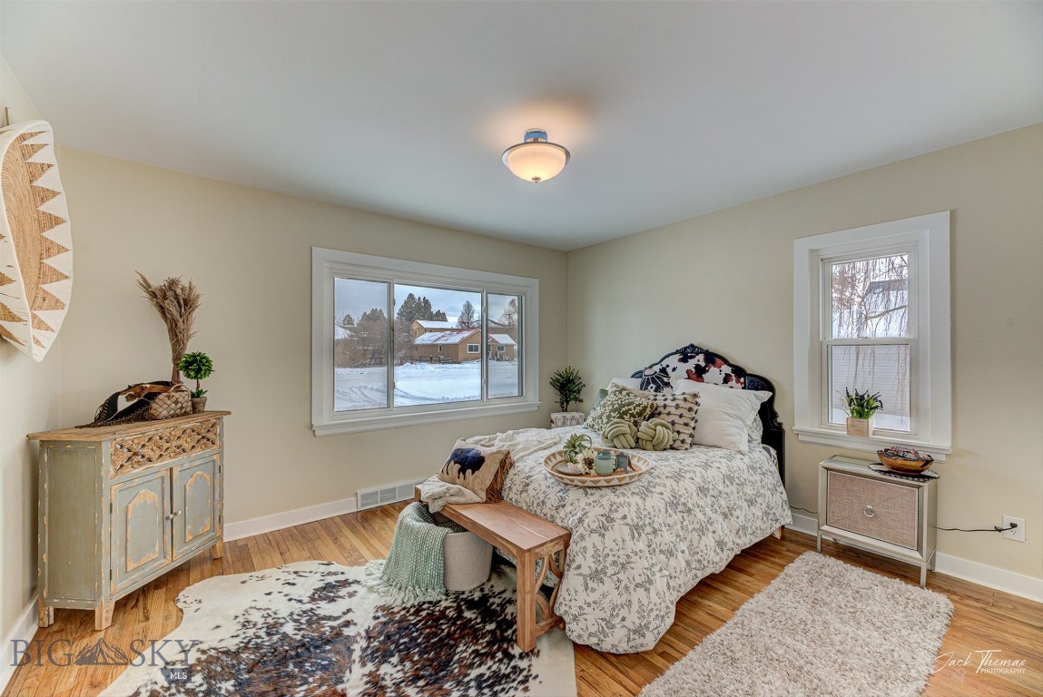 700 4th Property Photo 14