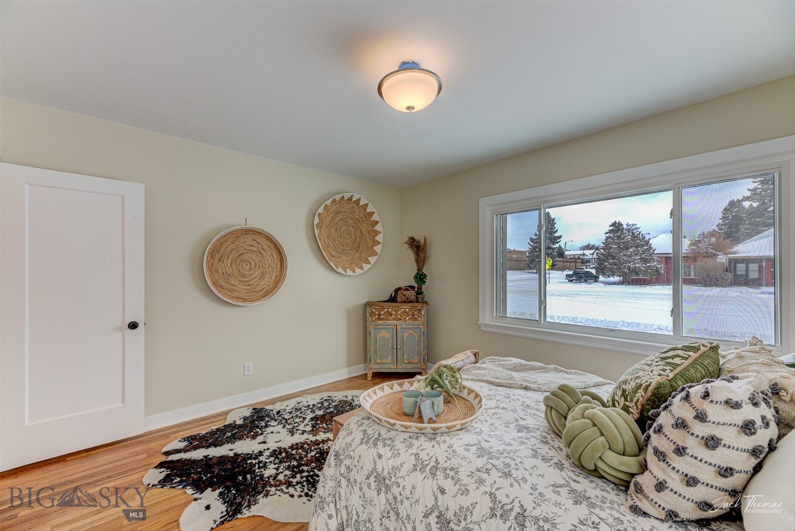 700 4th Property Photo 16