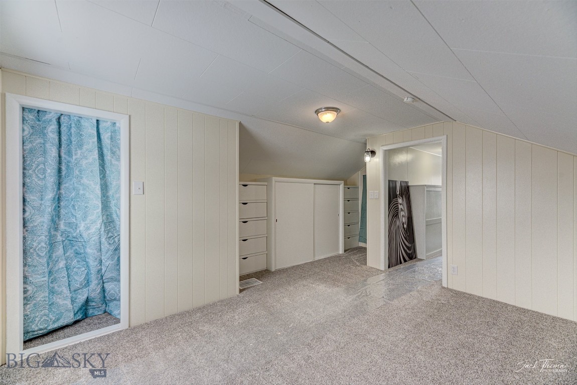 700 4th Property Photo 23