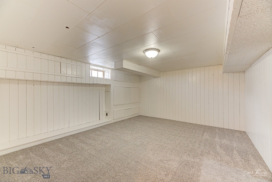 700 4th Property Photo 25
