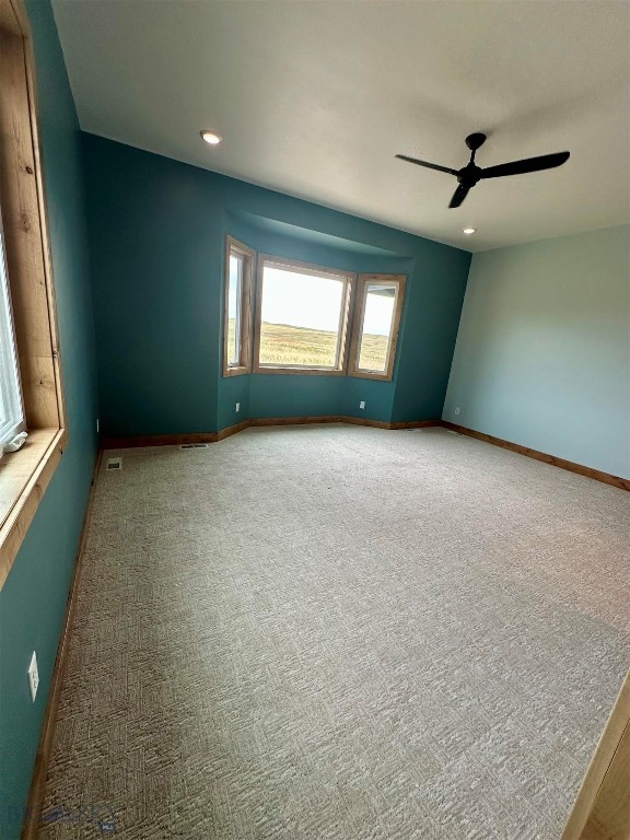 430 Ten Peaks Drive Property Photo 18