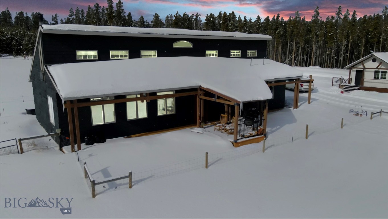 5889 Moulton Reservoir Property Photo 2