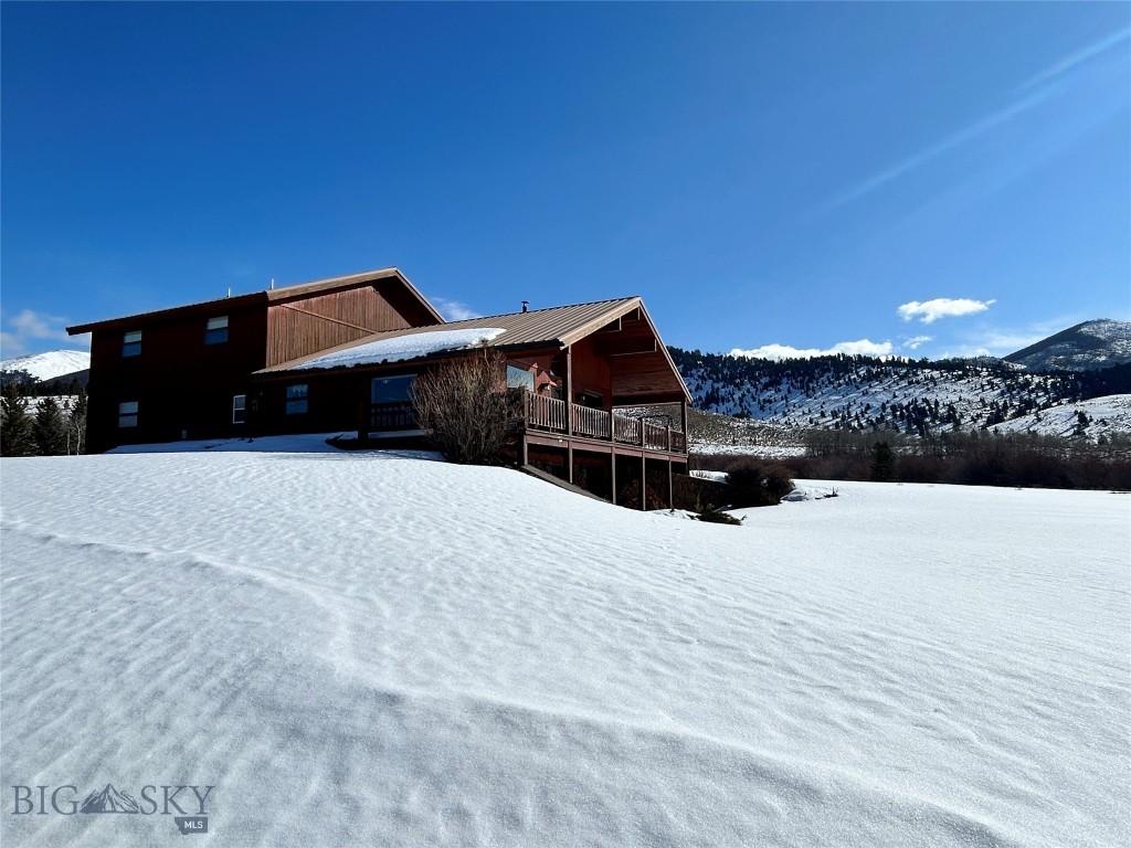 1105 Clark Creek Property Photo 5