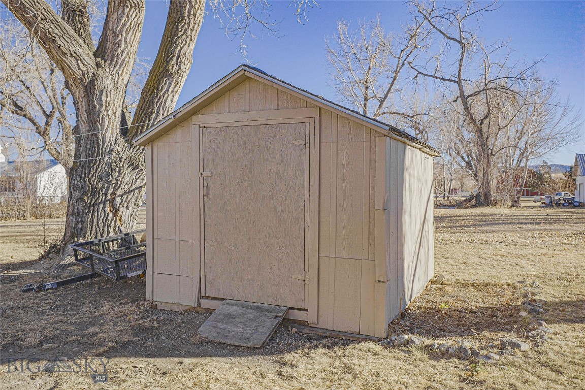 165 N Main Street Property Photo 30
