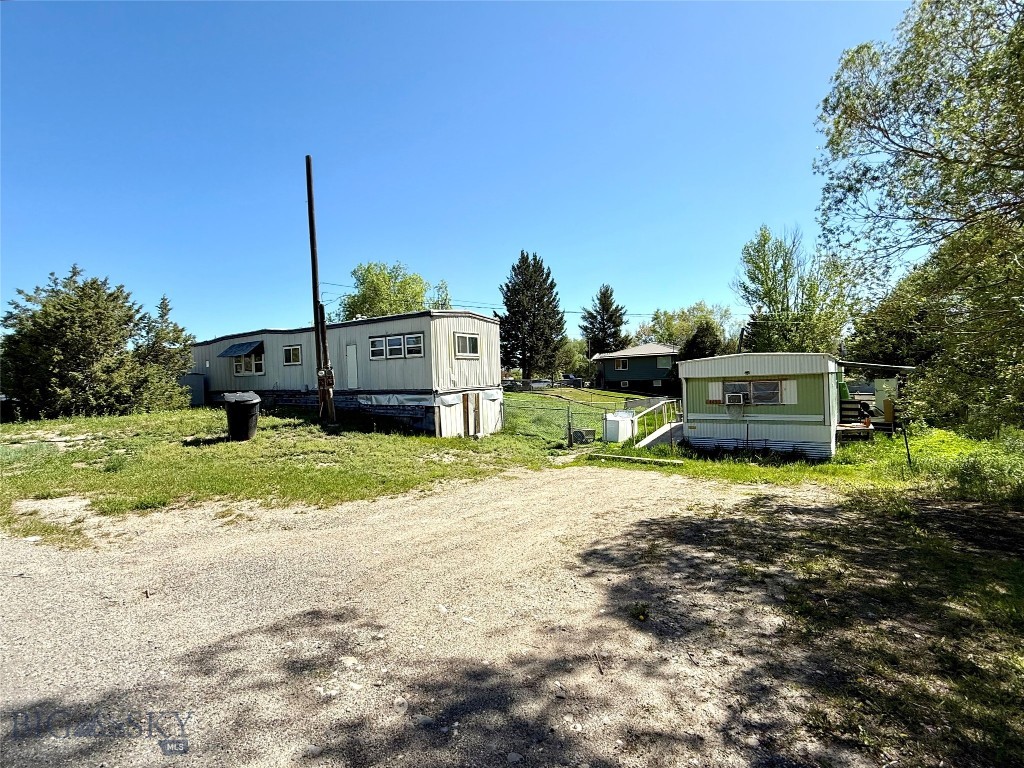 424 W Missouri Avenue Property Photo 1