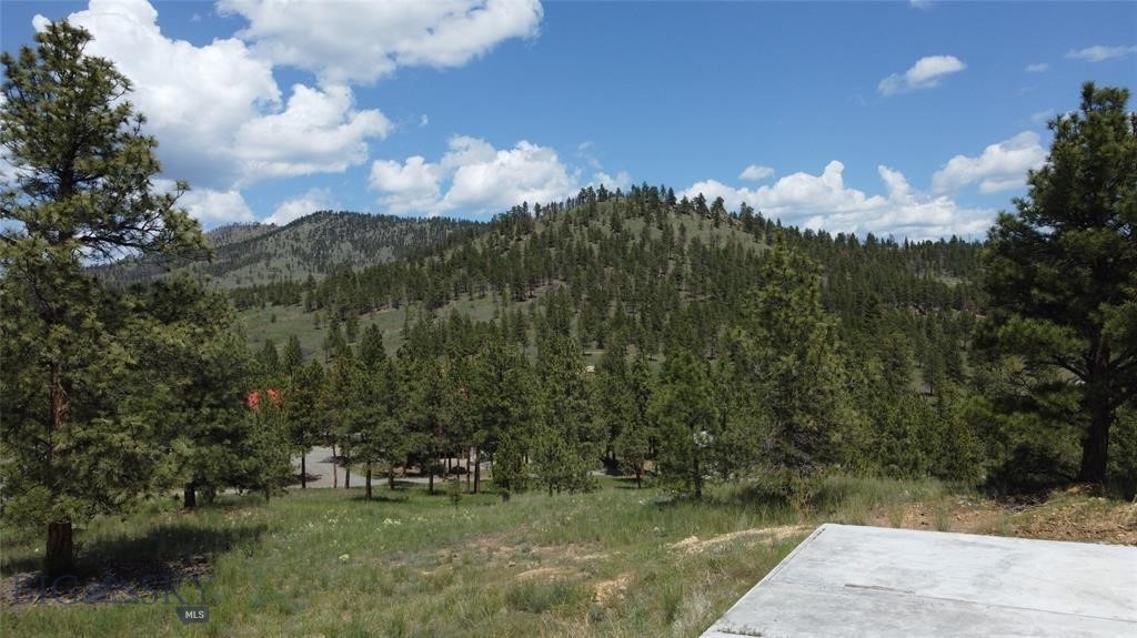 6635 Antler Way Property Photo 6