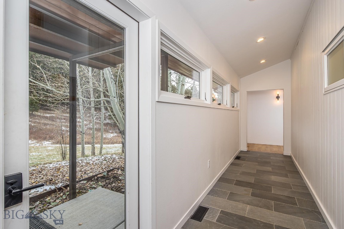 17640 Rocky Mountain Road Property Photo 15