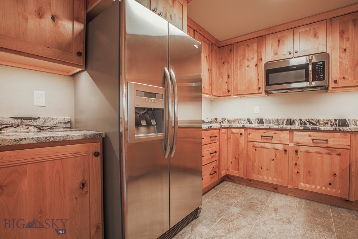220 Shady Lane Property Photo 25