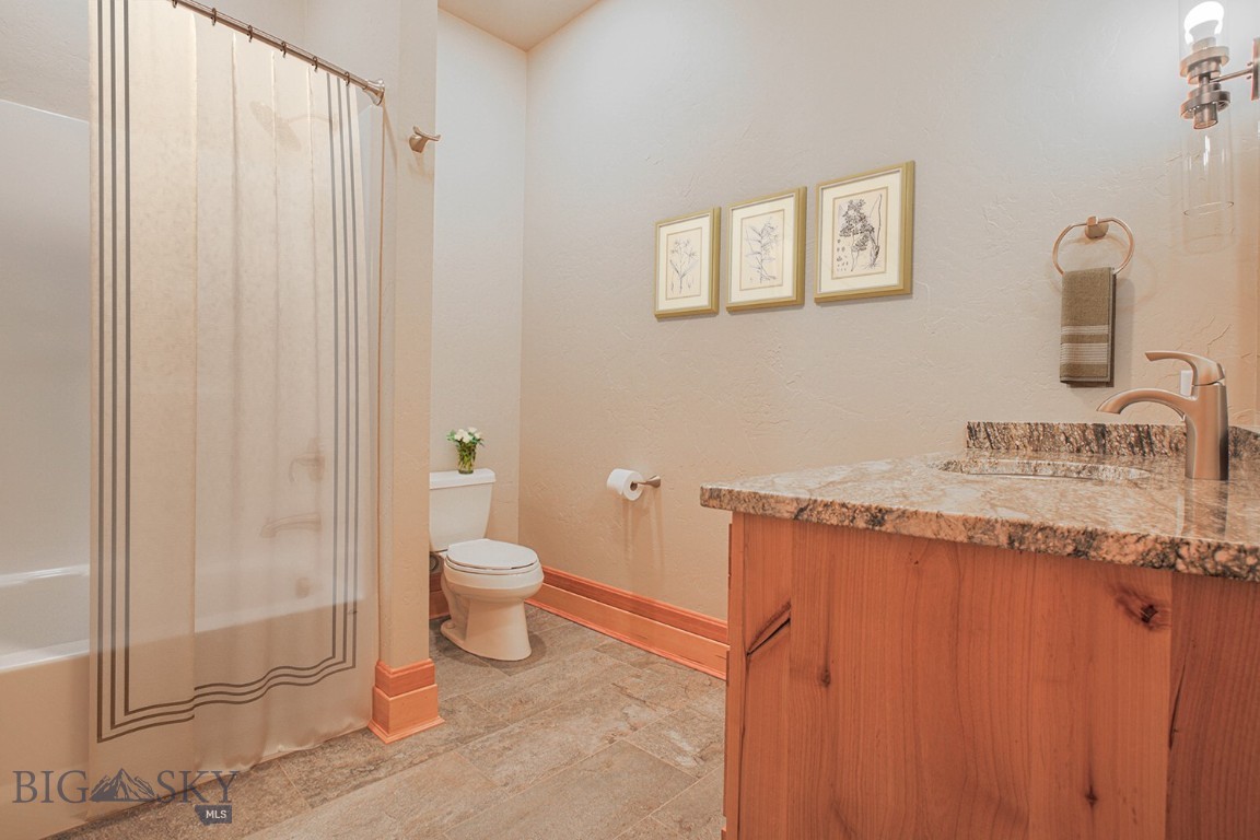 220 Shady Lane Property Photo 48