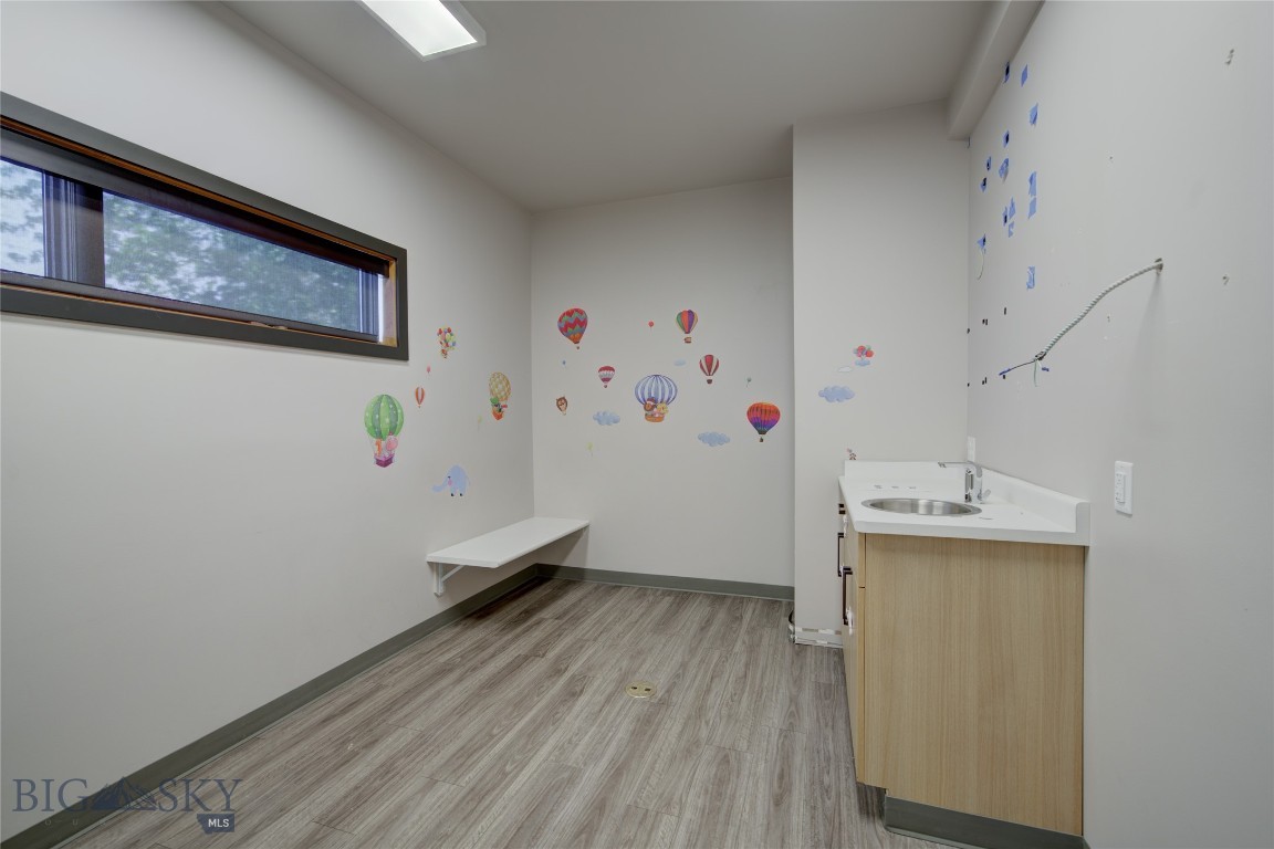 120 N 7th Avenue Property Photo 15