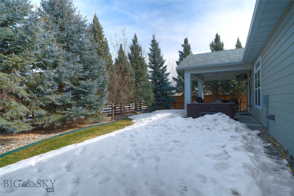 3389 Lolo Way Property Photo 39