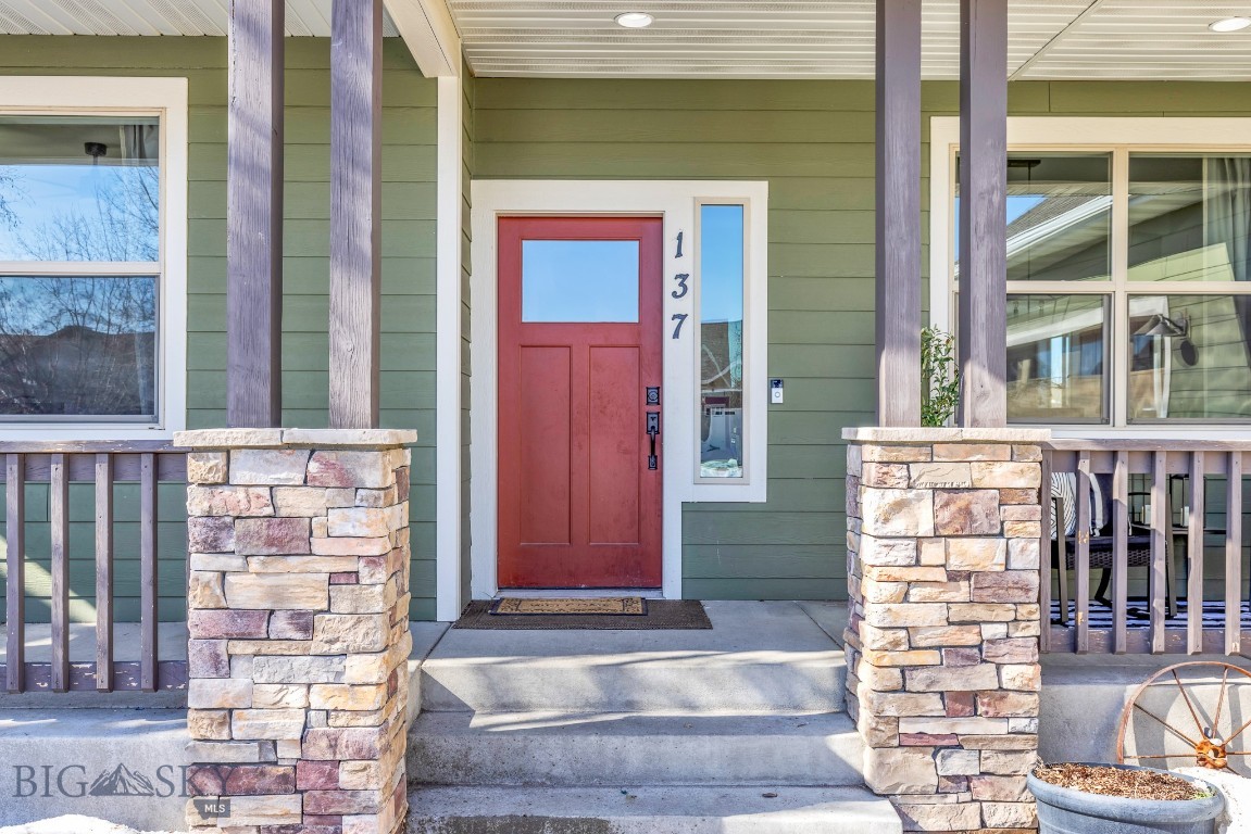 137 Pattee Trail Property Photo 3