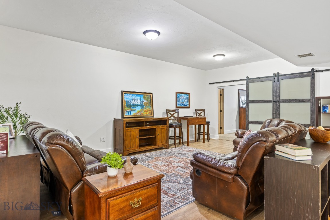 137 Pattee Trail Property Photo 32