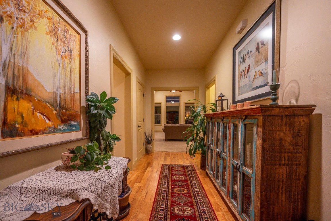 28 Alena Court Property Photo 8