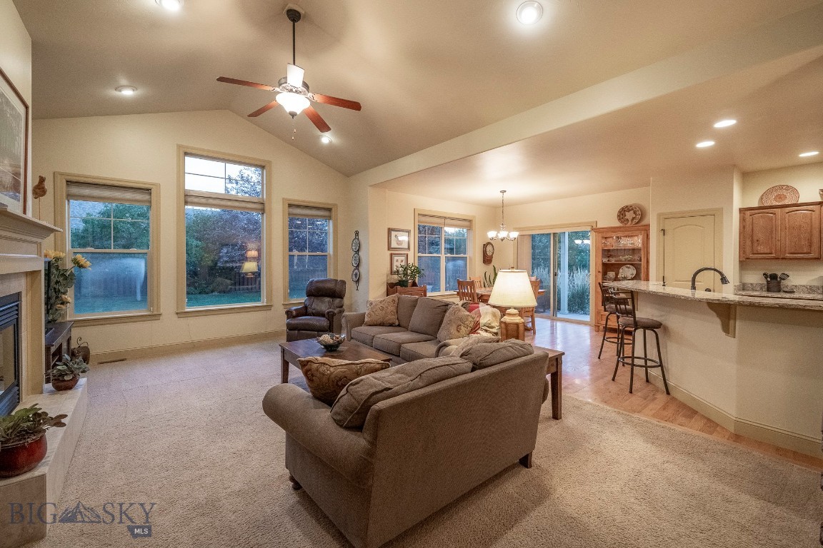 28 Alena Court Property Photo 15