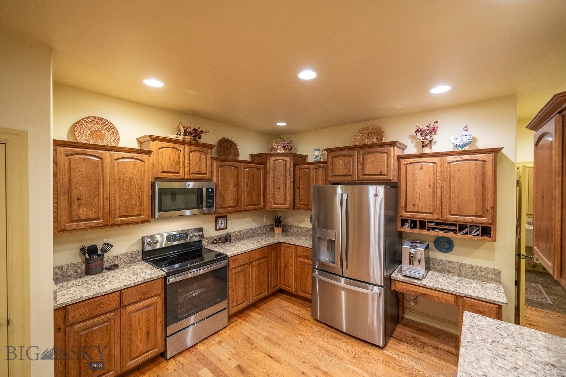 28 Alena Court Property Photo 20