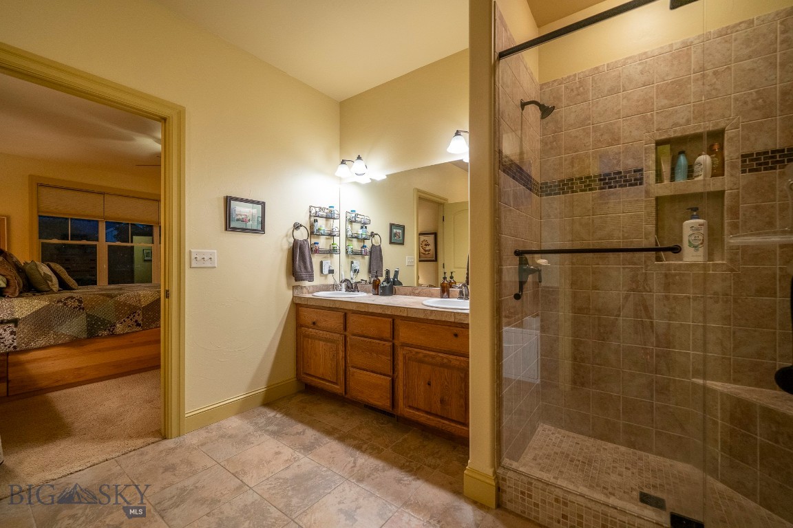 28 Alena Court Property Photo 31
