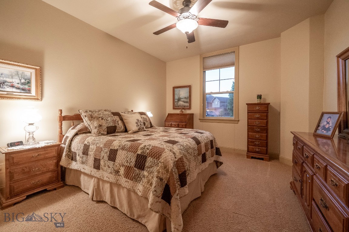 28 Alena Court Property Photo 32