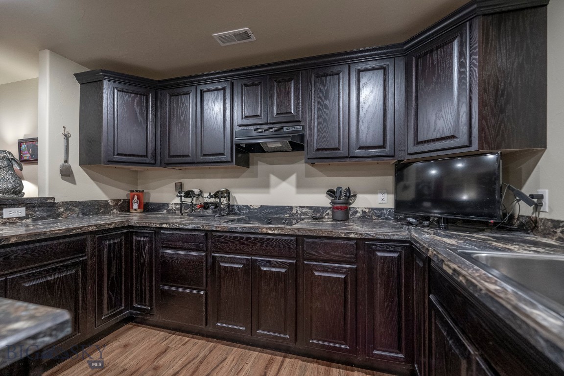 28 Alena Court Property Photo 43