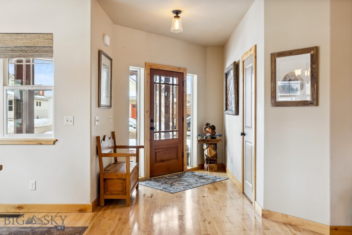 3353 Tschache Lane Property Photo 7