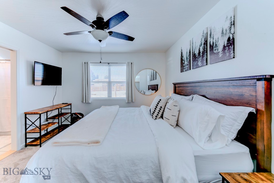 305 Lathrop Street W Property Photo 18