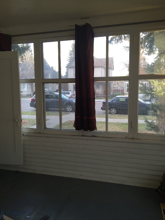 406 S Washington Street Property Photo 3