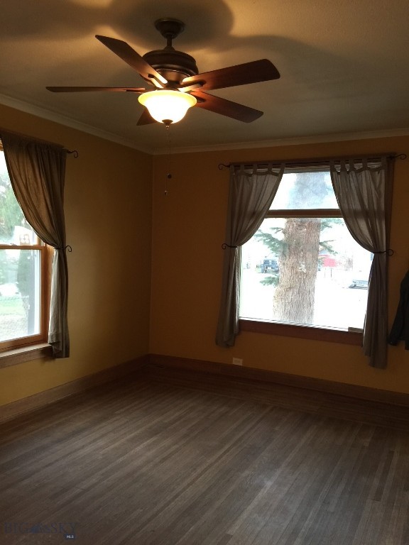 406 S Washington Street Property Photo 5