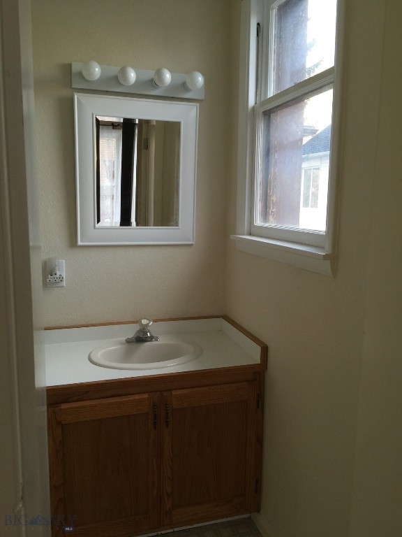 406 S Washington Street Property Photo 9