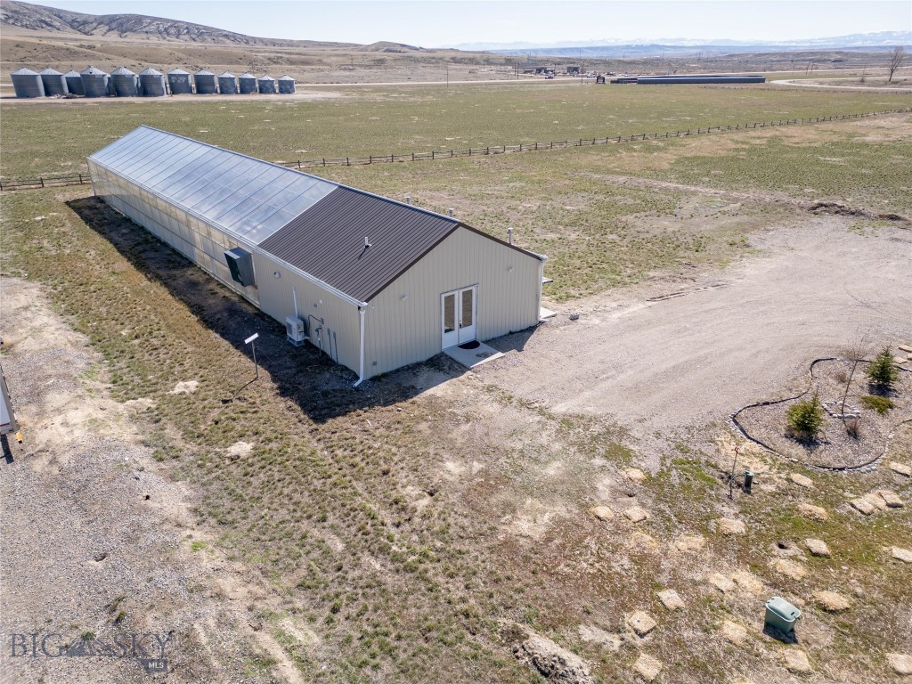 7 Rolling Prairie Property Photo 1