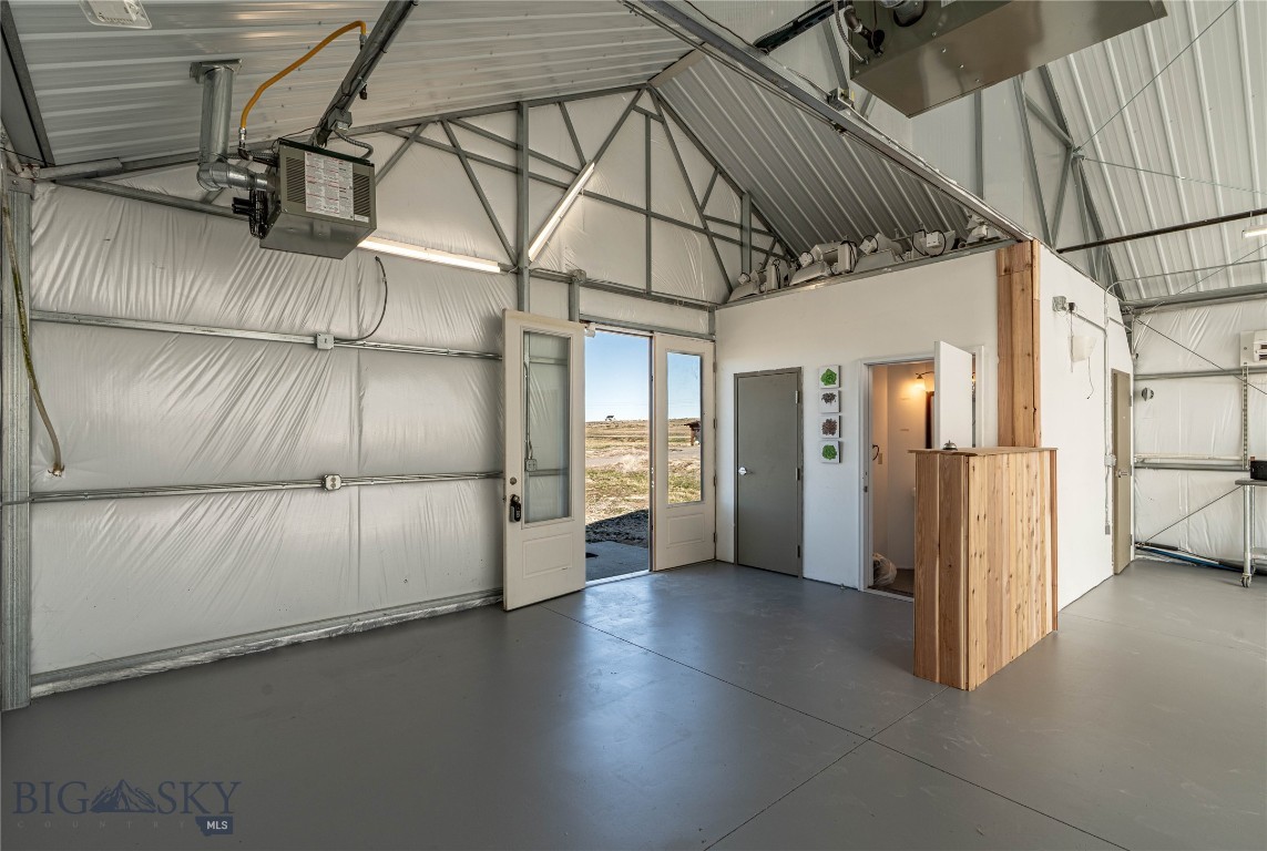 7 Rolling Prairie Property Photo 18