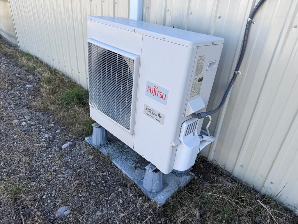 7 Rolling Prairie Property Photo 20