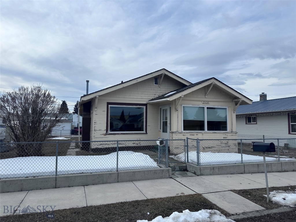 2526 Princeton Property Photo