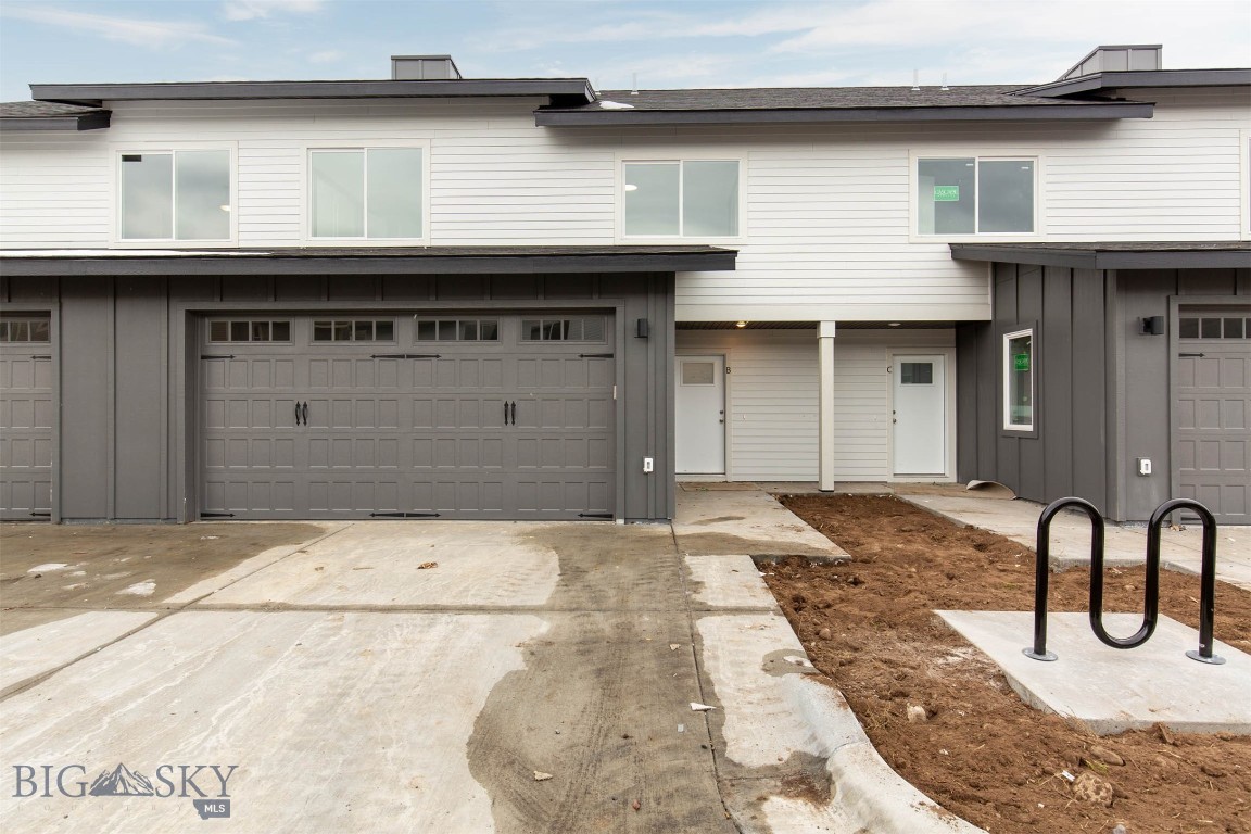 2855 Fen Way B Property Photo 1