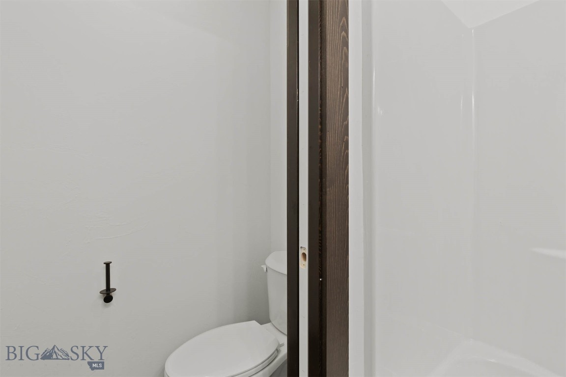 2855 Fen Way B Property Photo 27