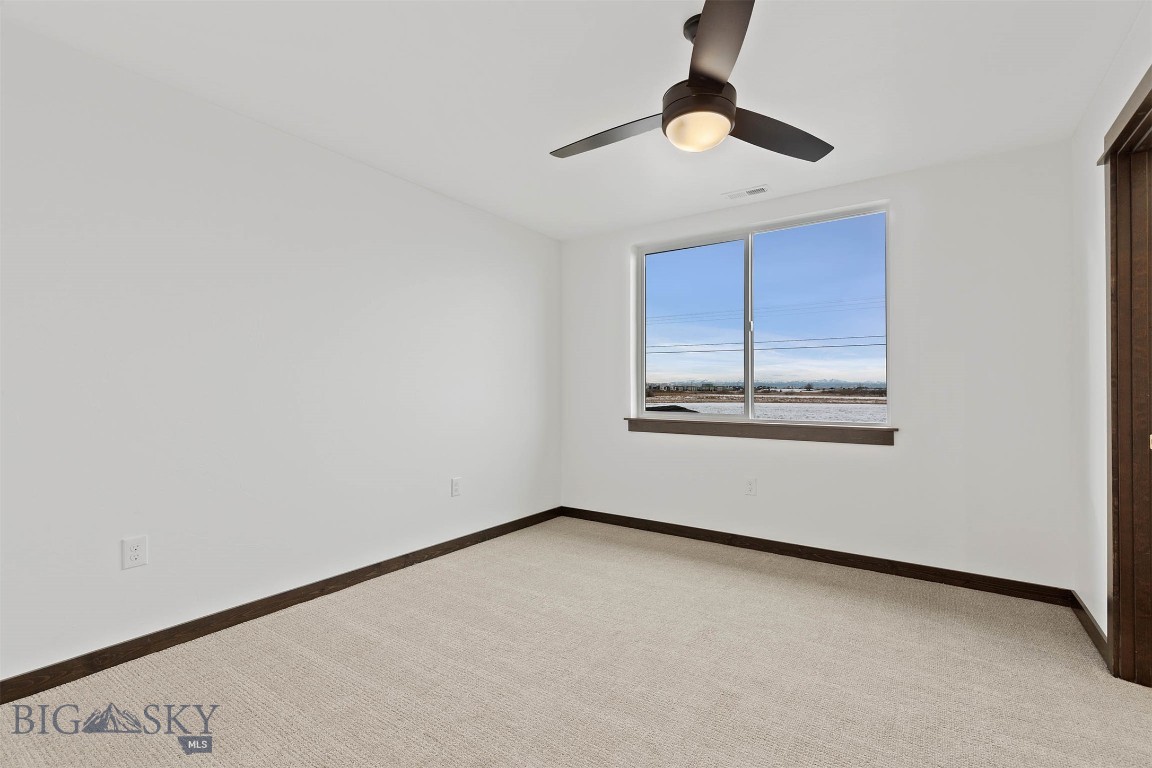 2855 Fen Way B Property Photo 31
