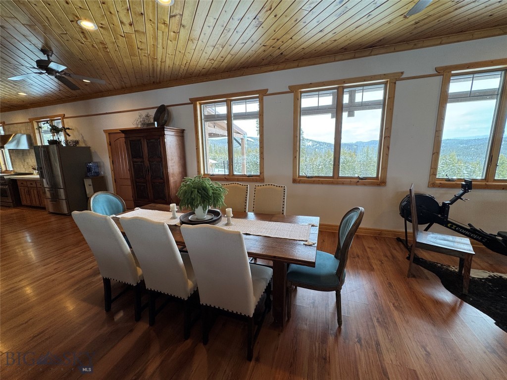 5889 Moulton Reservoir Property Photo 14