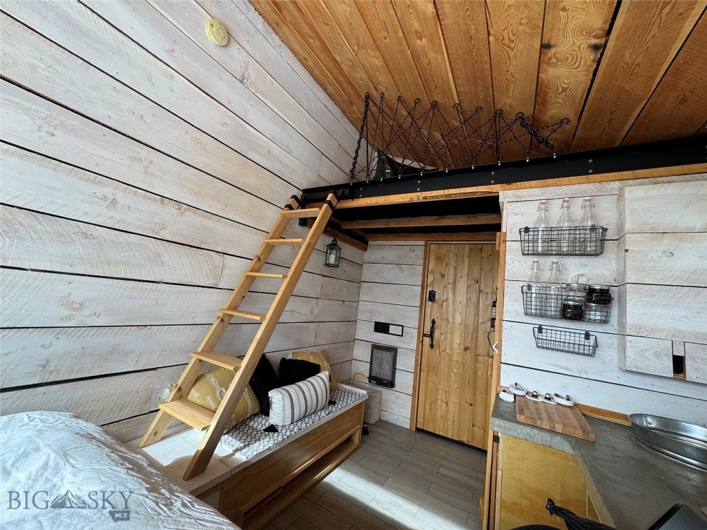 5889 Moulton Reservoir Property Photo 66