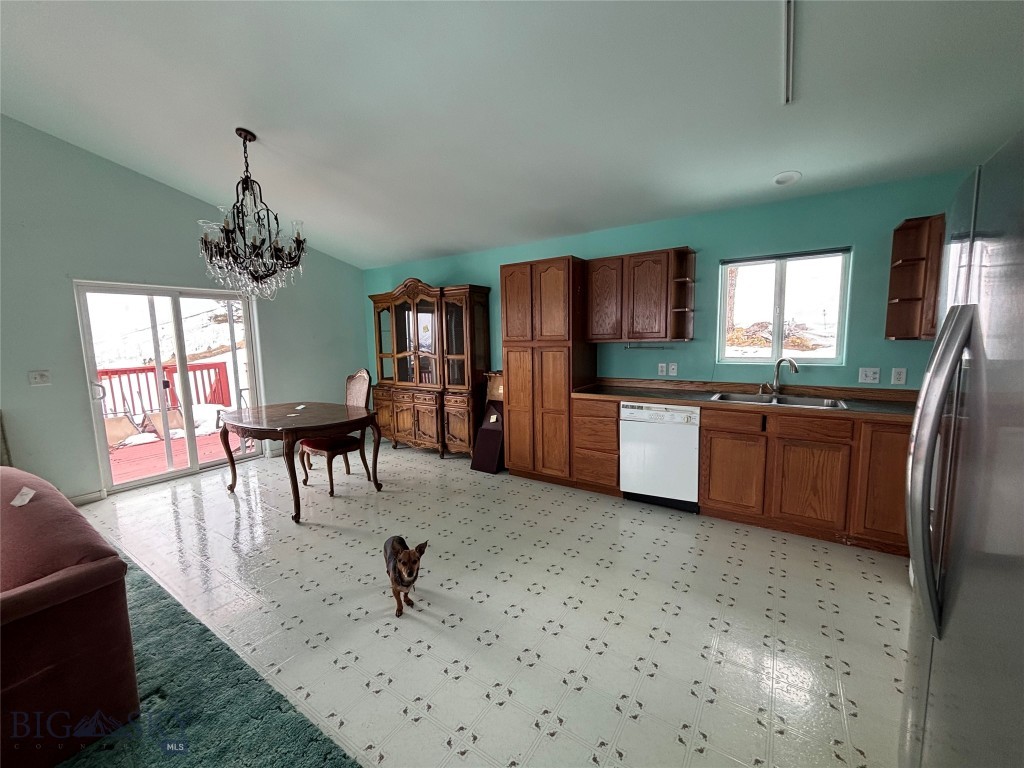 263 Hercules Road Property Photo 10