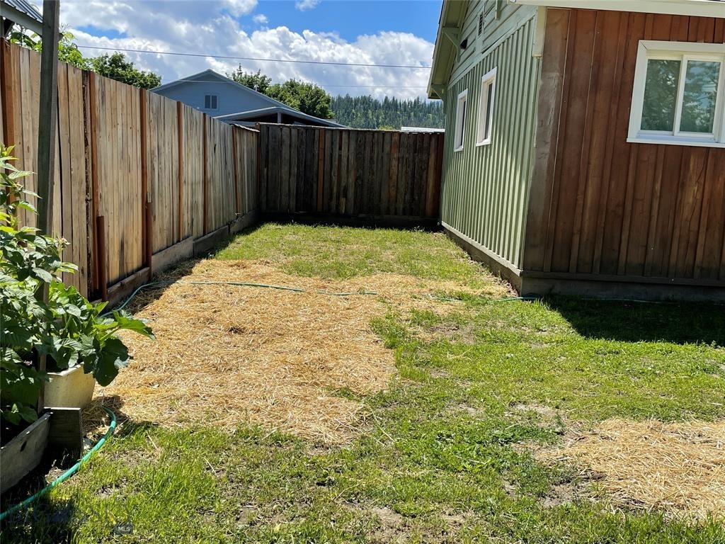 Property Photo 24