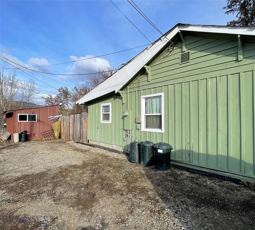 Property Photo 32